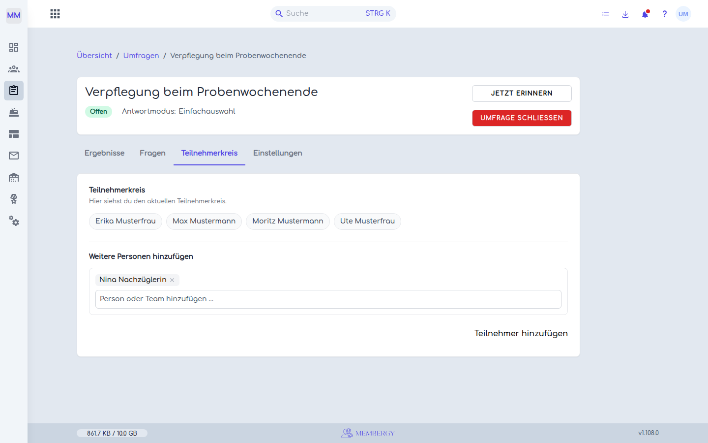 Eine weitere Person für die offene Umfrage auswählen